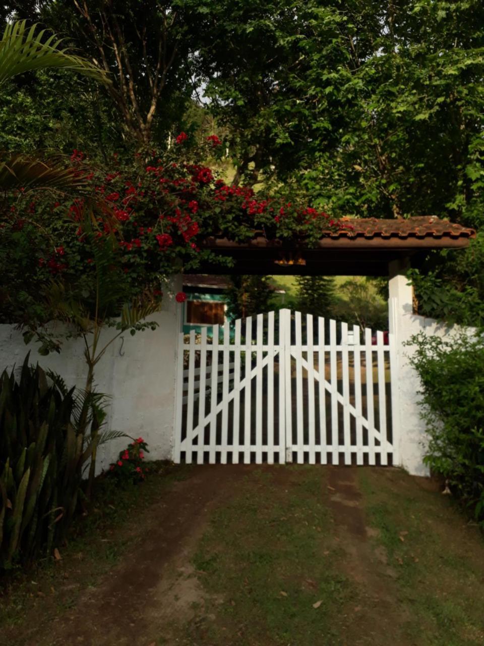 Aconchego Da Roca Hotel Goncalves Exterior photo